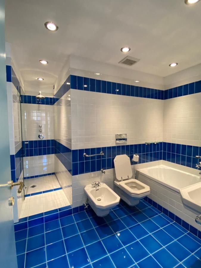 La Porta Azzurra - Casa Vacanze Комо Екстер'єр фото